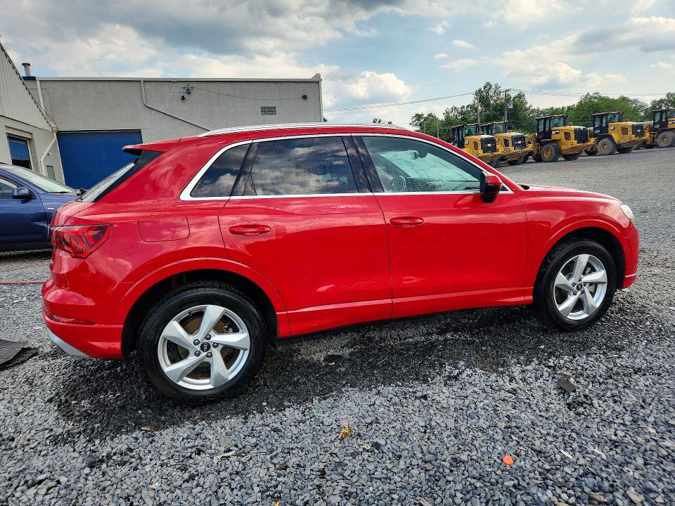 2022 Audi Q3 VIN WA1AUCF36N1149083 COPART salvage auction — ROOF, Nj - Cert Of Title-Salvage, sold $8,700 on 2026-07-31 (photo 3)