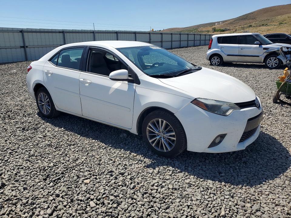 2015 Toyota Corolla VIN 5YFBURHE7FP319671 COPART salvage auction — SIDE, Nv - Salvage Title, sold $2,300 on 2026-07-02 (photo 4)