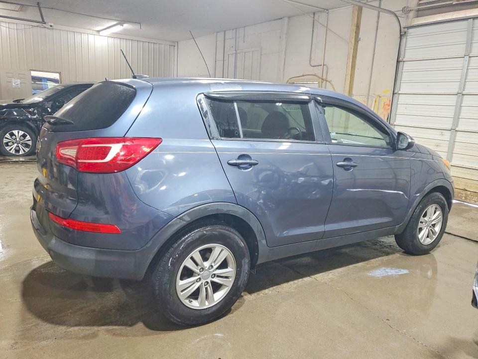 2011 Kia Sportage VIN KNDPB3A23B7048886 COPART salvage auction — SIDE, Tn - Salvage Certificate, sold $2,400 on 2026-07-09 (photo 3)