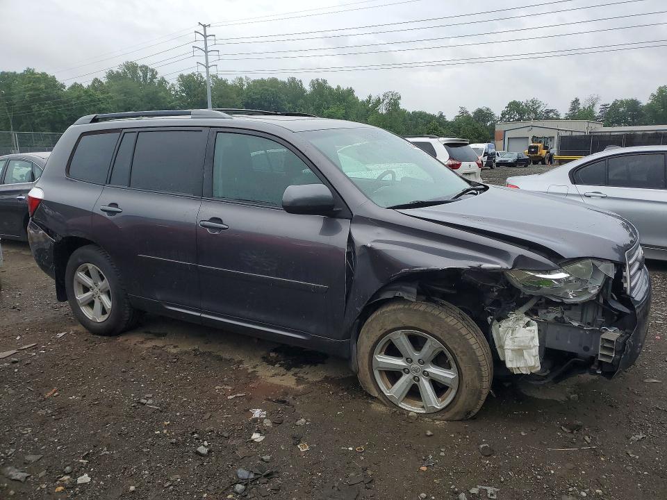 2010 Toyota Highlander VIN 5TDJK3EH1AS017063 COPART salvage auction — FRONT END, VA - CERTIFICATE OF TITLE, sold $2,350 on 2026-07-17 (photo 4)