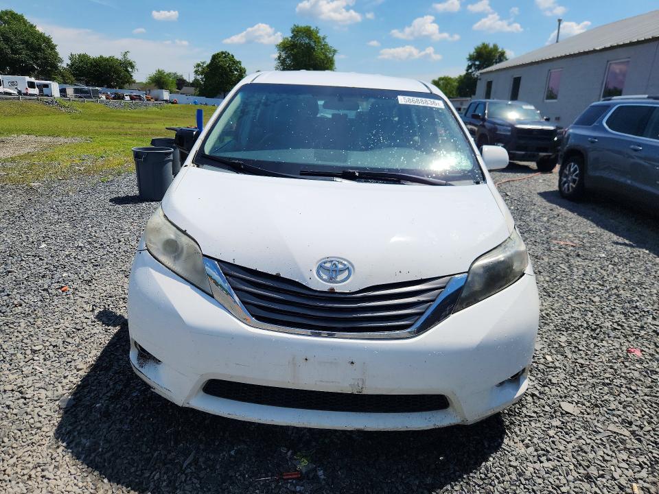 2014 Toyota Sienna VIN 5TDZK3DC1ES438571 COPART salvage auction — SIDE, Nj - Cert Of Title-Salvage, sold $700 on 2026-07-31 (photo 5)