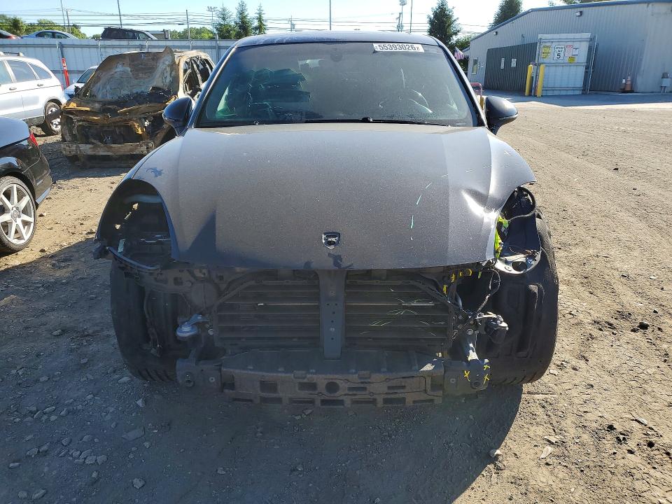 2016 Porsche Cayenne VIN WP1AA2A24GLA04508 COPART salvage auction — FRONT END, Md - Cert Of Salvage > 75% Damage, sold $4,400 on 2026-07-20 (photo 5)