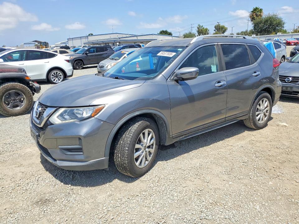 2017 Nissan Rogue VIN KNMAT2MT4HP522886 COPART salvage auction — MINOR DENT/SCRATCHES, Ca - Dis/Dlr/Exp Only Clean Title, sold $500 on 2026-07-10 (photo 1)