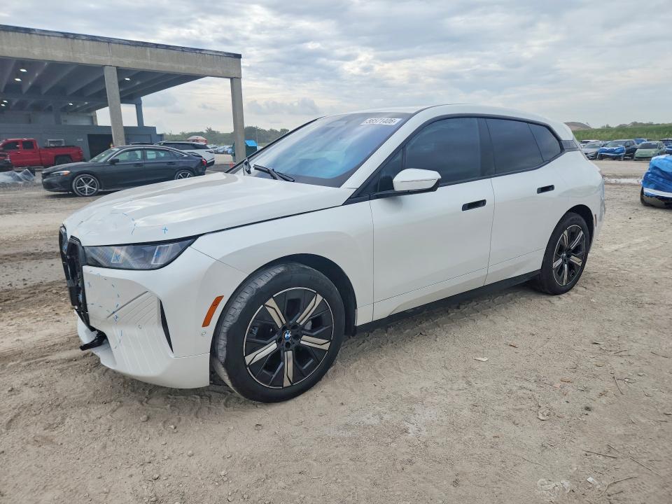 2026 BMW Ix VIN WB543CF05TCW55285 — COPART salvage auction photo