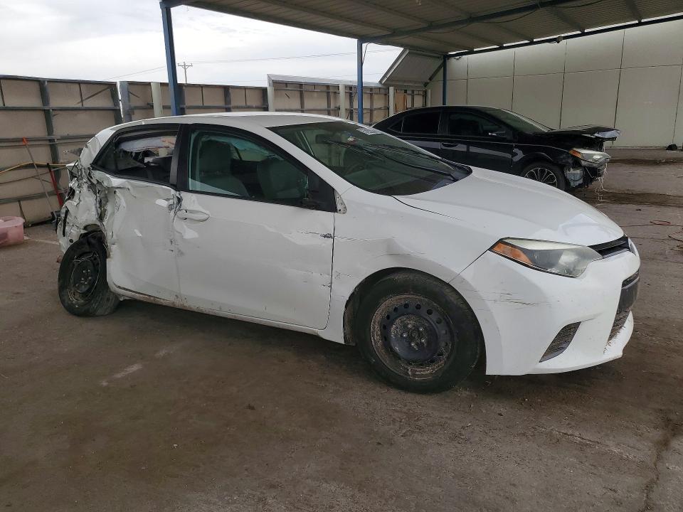 2015 Toyota Corolla VIN 5YFBURHE4FP331650 COPART salvage auction — SIDE, Tx - Salvage Vehicle Title, sold $950 on 2026-07-31 (photo 4)