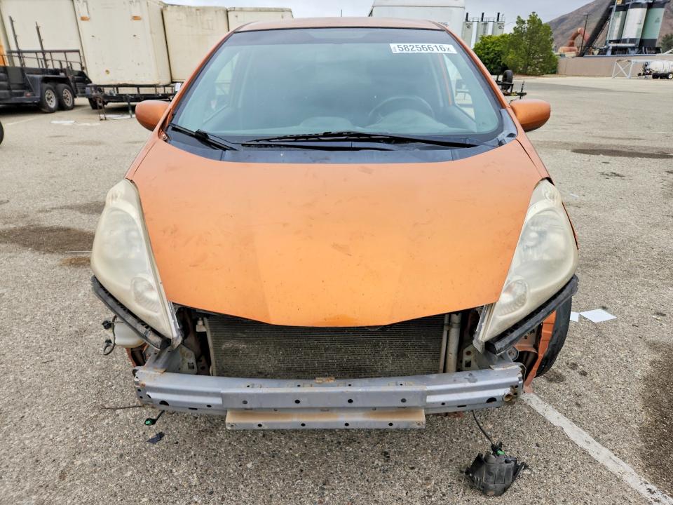 2010 Honda Fit VIN JHMGE8H46AS021560 COPART salvage auction — FRONT END, CA - SALVAGE CERTIFICATE, sold $300 on 2026-07-28 (photo 5)