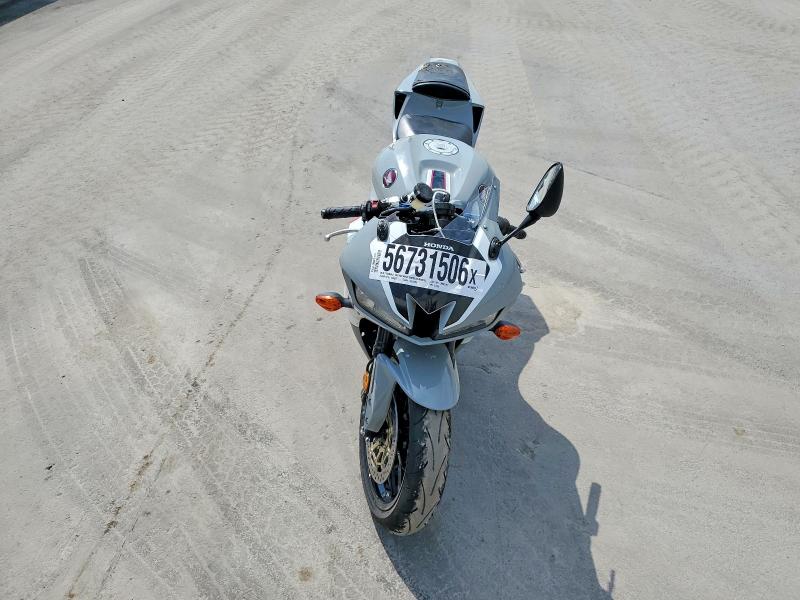 2026 Honda Cbr VIN JH2PC40H3TK301736 COPART salvage auction — SIDE, Ny - Mv-907A Salvage Certificate, sold $4,000 on 2026-07-09 (photo 5)