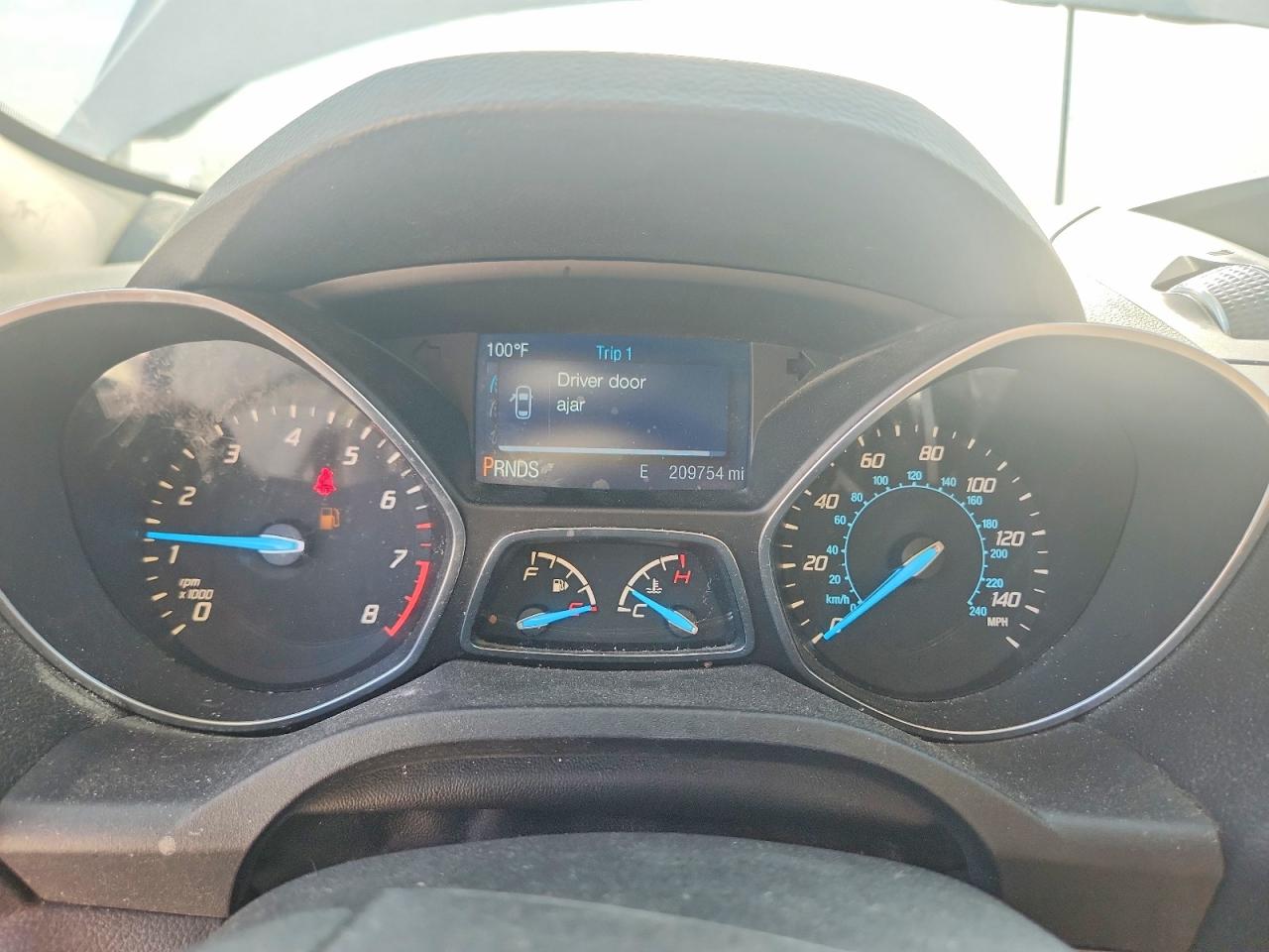 2014 Ford Escape VIN 1FMCU0GXXEUA21969 COPART salvage auction — Normal Wear, NE - CERTIFICATE OF TITLE, sold $800 on 2026-07-09 (photo 9)