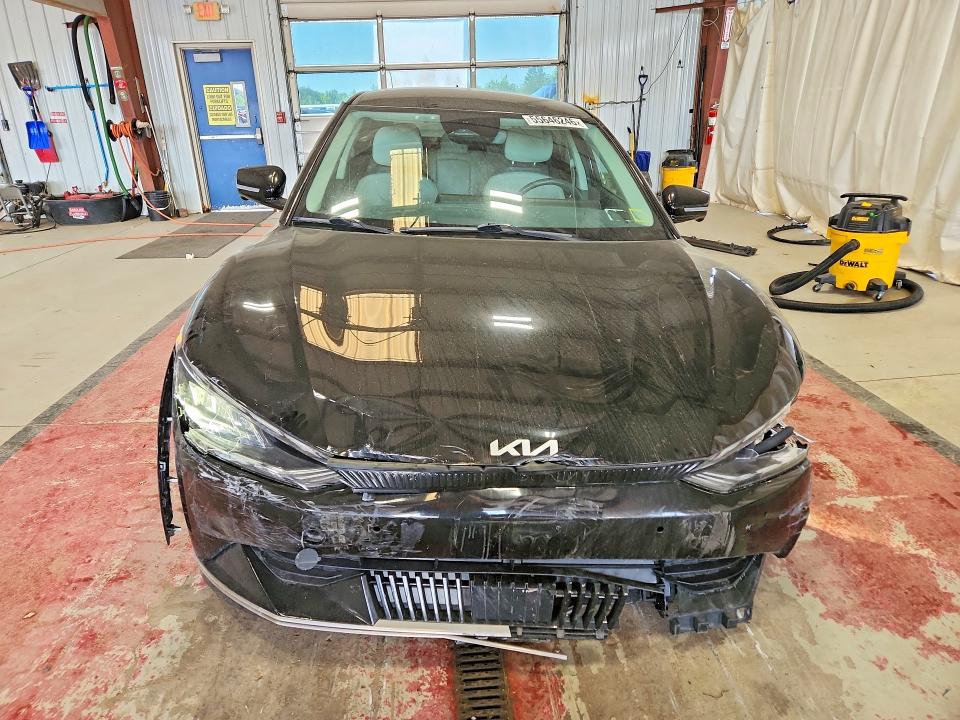 2022 Kia Ev6 VIN KNDC3DLC9N5053503 COPART salvage auction — SIDE, Ny - Mv-907A Salvage Certificate, sold $5,000 on 2026-07-06 (photo 5)