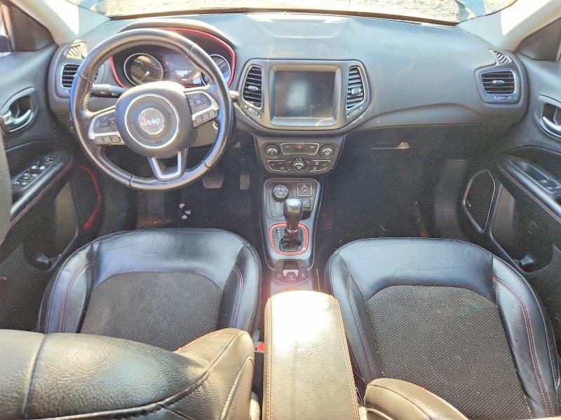 2020 Jeep Compass VIN 3C4NJDDB9LT221397 COPART salvage auction — SIDE, Nc - Dealer Only Clean Title, sold $4,400 on 2026-08-06 (photo 8)