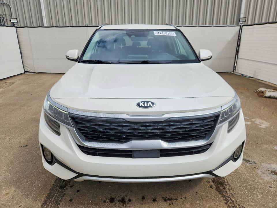 2021 Kia Seltos VIN KNDERCAA3M7071422 COPART salvage auction — MINOR DENT/SCRATCHES, AB - BOS - ACTIVE, sold $9,100 on 2026-07-29 (photo 5)