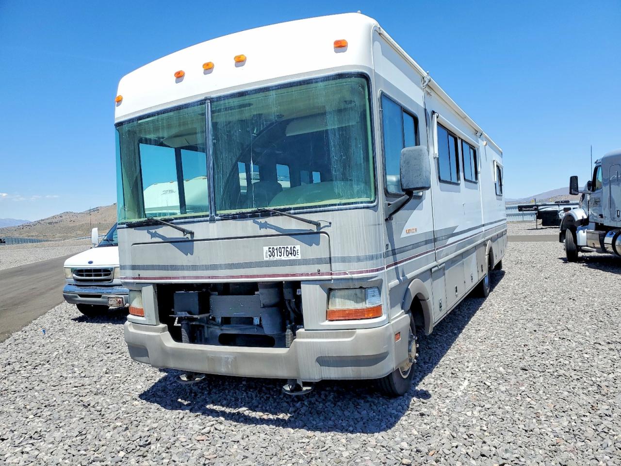 2000 VIN 3FCNF53S5YJA08779 COPART salvage auction — Rear End, Sc - Salvage Title, sold $800 on 2026-09-24 (photo 2)