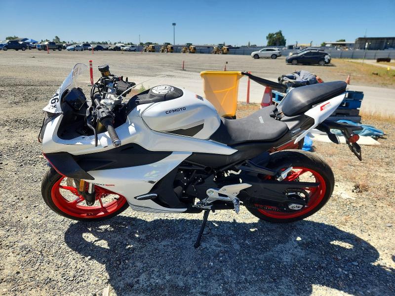 2025 Cf moto 450ss VIN LCEPESLA5S6001287 COPART salvage auction — FRONT END, CA - SALVAGE CERTIFICATE, sold $1,300 on 2026-10-01 (photo 3)