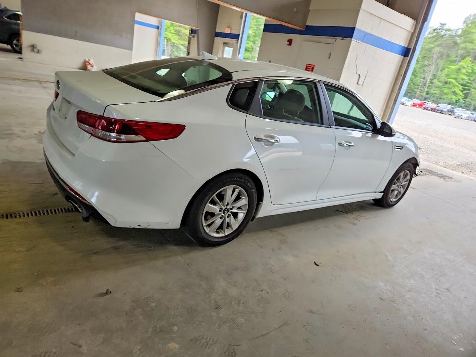 2017 Kia Optima VIN 5XXGT4L33HG171449 COPART salvage auction — FRONT END, Va - Cert Of Title - Salvage, sold $2,250 on 2026-07-10 (photo 3)