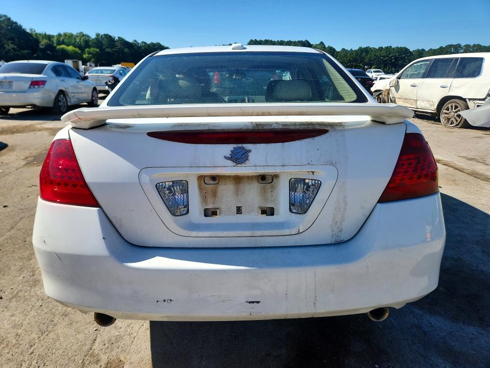 2007 Honda Accord VIN 1HGCM66527A027844 COPART salvage auction — SIDE, Ms - Cert Of Title-Salvaged, sold $325 on 2026-07-31 (photo 6)