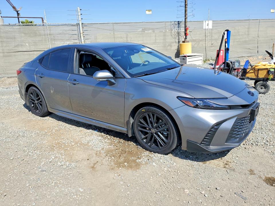 2025 Toyota VIN 4T1DAACK4SU650684 COPART salvage auction — SIDE, Ca - Salvage Certificate, sold $15,000 on 2026-07-02 (photo 4)