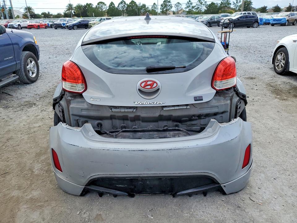 2013 Hyundai VIN KMHTC6AD5DU140371 COPART salvage auction — REAR END, Fl - Cert Of Title Slvg Rebuildable, sold $650 on 2026-07-14 (photo 6)