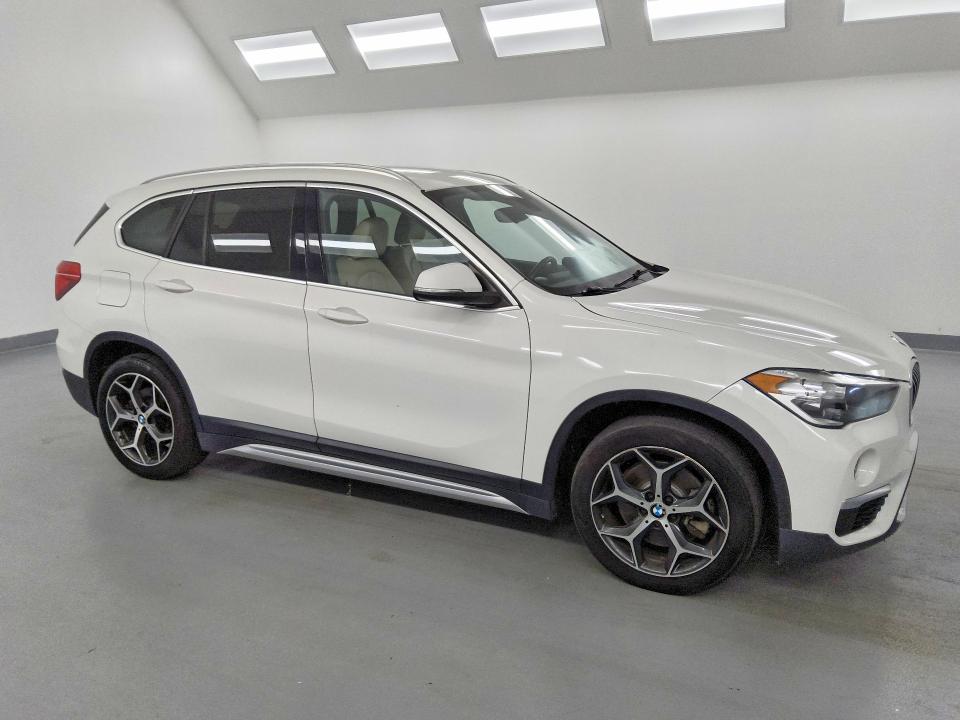 2018 BMW X1 VIN WBXHT3C31J5L24535 COPART salvage auction — NORMAL WEAR, CA - CERTIFICATE OF TITLE, sold $7,200 on 2026-07-24 (photo 4)