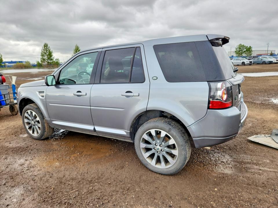 2014 Land rover Lr2 VIN SALFR2BG4EH414390 COPART salvage auction — MECHANICAL, Ab - Bos - Active, sold $1,100 on 2026-07-14 (photo 2)