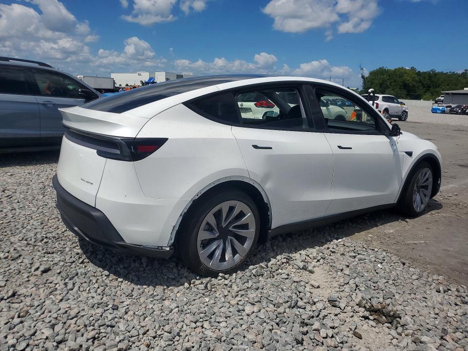 2026 Tesla Model y VIN 7SAYGDEE4TA390861 COPART salvage auction — FRONT END, Fl - Cert Of Title Slvg Rebuildable, sold $11,300 on 2026-07-13 (photo 3)