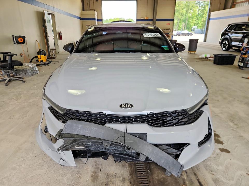 2021 Kia K5 VIN 5XXG64J24MG053728 COPART salvage auction — FRONT END, VA - CERT OF TITLE - SALVAGE, sold $4,450 on 2026-07-31 (photo 5)