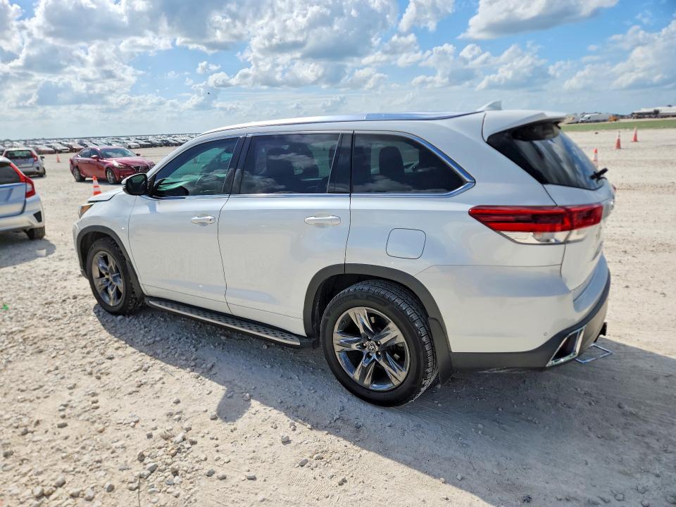 2017 Toyota VIN 5TDYZRFH7HS193279 COPART salvage auction — FRONT END, Tx - Salvage Vehicle Title, sold $6,700 on 2026-07-23 (photo 2)