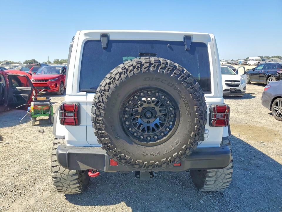 2018 Jeep Wrangler / VIN 1C4HJXFG3JW258394 COPART salvage auction — FRONT END, Ca - Salvage Certificate, sold $18,100 on 2026-07-02 (photo 6)