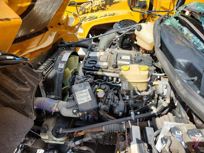 2022 Thomabuses VIN 4UZABRFA5NCMX4420 COPART salvage auction — ROOF, PA - CERTIFICATE OF SALVAGE, sold $3,200 on 2026-09-03 (photo 7)