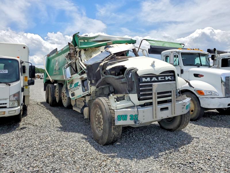 2017 Mack Gu713 VIN 1M2AX04C1HM036042 COPART salvage auction — ROLLOVER, NC - SALVAGE CERTIFICATE OF TITLE, sold $8,800 on 2026-08-13 (photo 1)