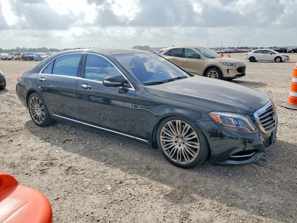 2017 Mercedes-benz S-klasse VIN WDDUG8CB8HA313057 COPART salvage auction — WATER/FLOOD, Tx - Salvage Title-Flood Damage, sold $8,500 on 2026-07-09 (photo 4)