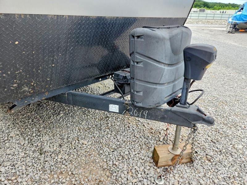 2018 Foresriver VIN 4X4TPTE28JP072619 COPART salvage auction — HAIL, OK - CERT OF TITLE-SALVAGE, sold $7,200 on 2026-07-09 (photo 7)