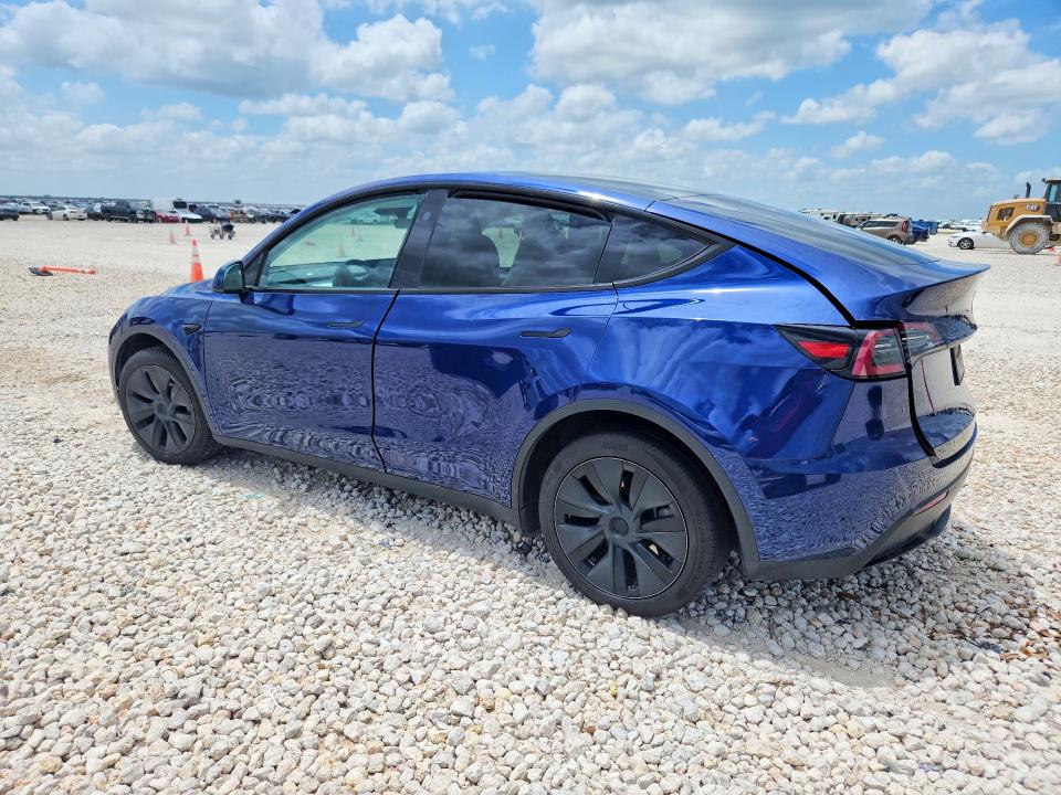 2024 Tesla VIN 7SAYGDEE9RA333290 COPART salvage auction — REAR END, TX - SALVAGE VEHICLE TITLE (P), sold $2,200 on 2026-07-30 (photo 2)
