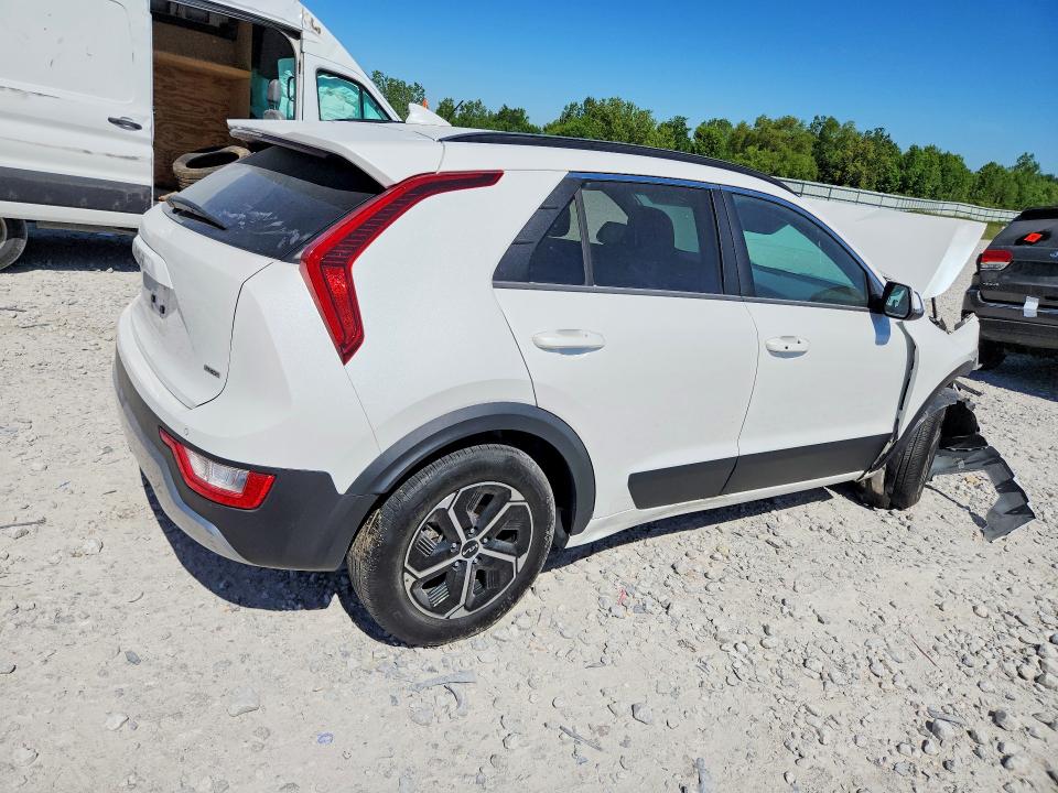 2024 Kia VIN KNDCS3LF5R5124306 COPART salvage auction — FRONT END, Mi - Cert Of Title-Salvage Vehicle, sold $175 on 2026-07-23 (photo 3)