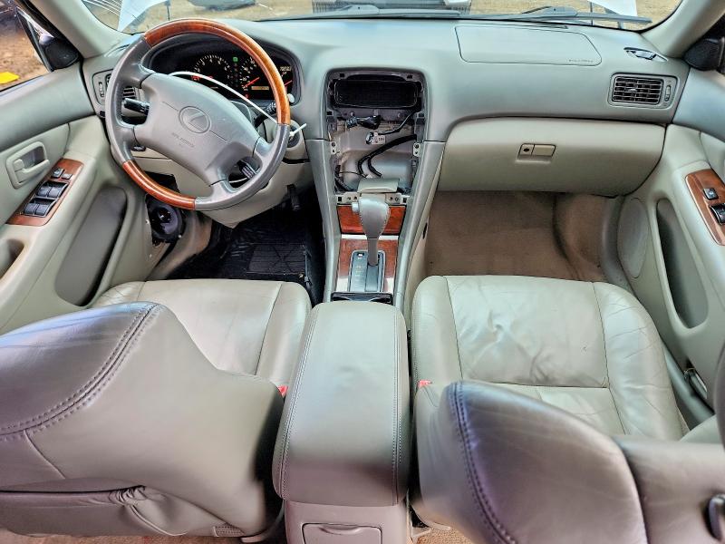 2001 Lexus ES VIN JT8BF28G510297464 COPART salvage auction — FRONT END, Il - Salvage Certificate, sold $275 on 2026-07-16 (photo 8)