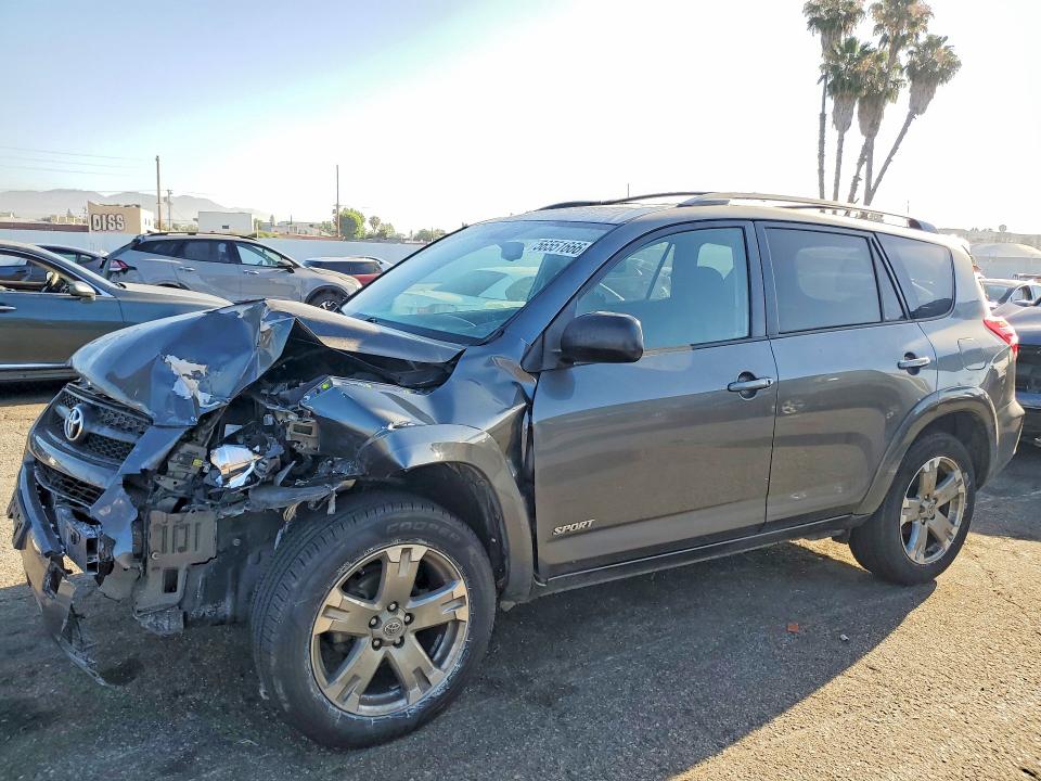2023 Toyota Rav 4 VIN JTMWF4DV7AD019063 COPART salvage auction — FRONT END, CA - SALVAGE CERTIFICATE, sold $925 on 2026-07-24 (photo 1)