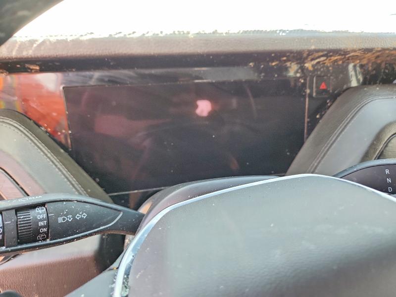 2025 Gmc Yukon xl VIN 1GKS2JRL9SR191930 COPART salvage auction — ROLLOVER, Co - Salvage Title, sold $7,300 on 2026-07-22 (photo 9)
