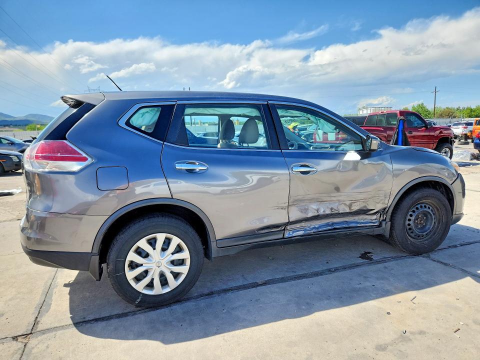 2015 Nissan Rogue VIN KNMAT2MV1FP518891 COPART salvage auction — SIDE, Co - Public - Salvage Title, sold $425 on 2026-07-22 (photo 3)