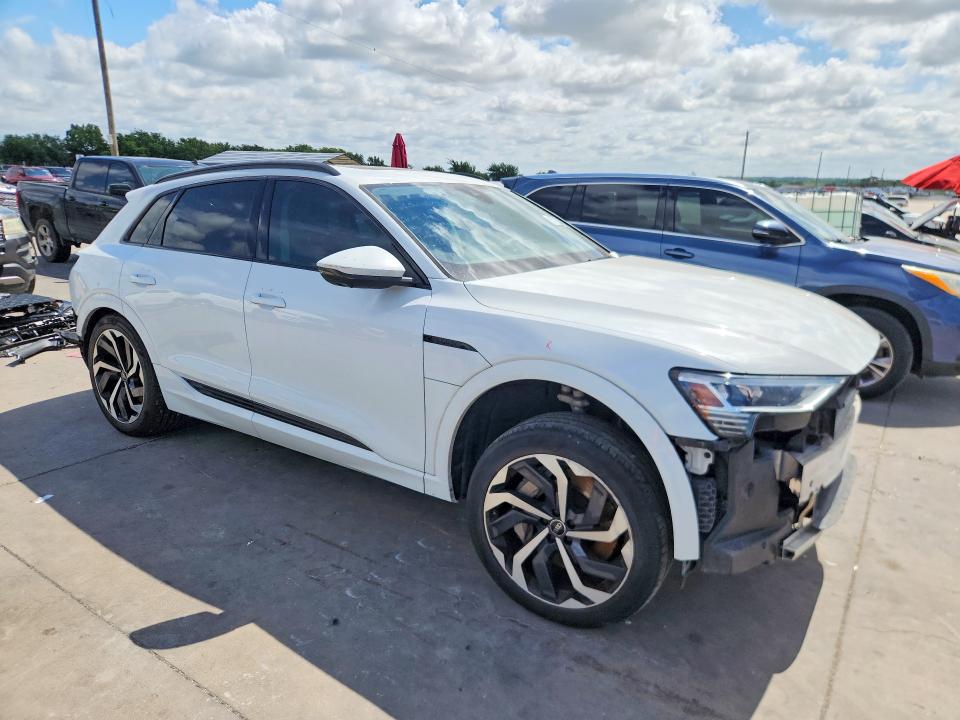 2024 Audi VIN WA15AAGE2RB056043 COPART salvage auction — FRONT END, Tx - Salvage Vehicle Title, sold $18,200 on 2026-07-23 (photo 4)