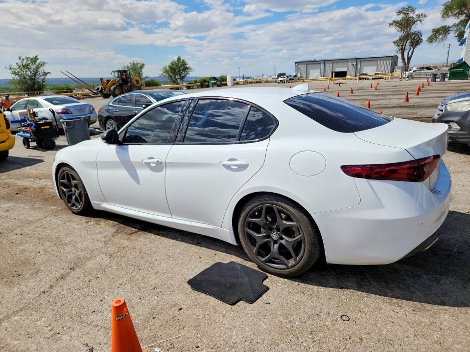 2021 Alfa romeo VIN ZARFAMAN5M7646355 COPART salvage auction — MINOR DENT/SCRATCHES, Nm - Cert Of Title-Salvage, sold $4,300 on 2026-07-16 (photo 2)