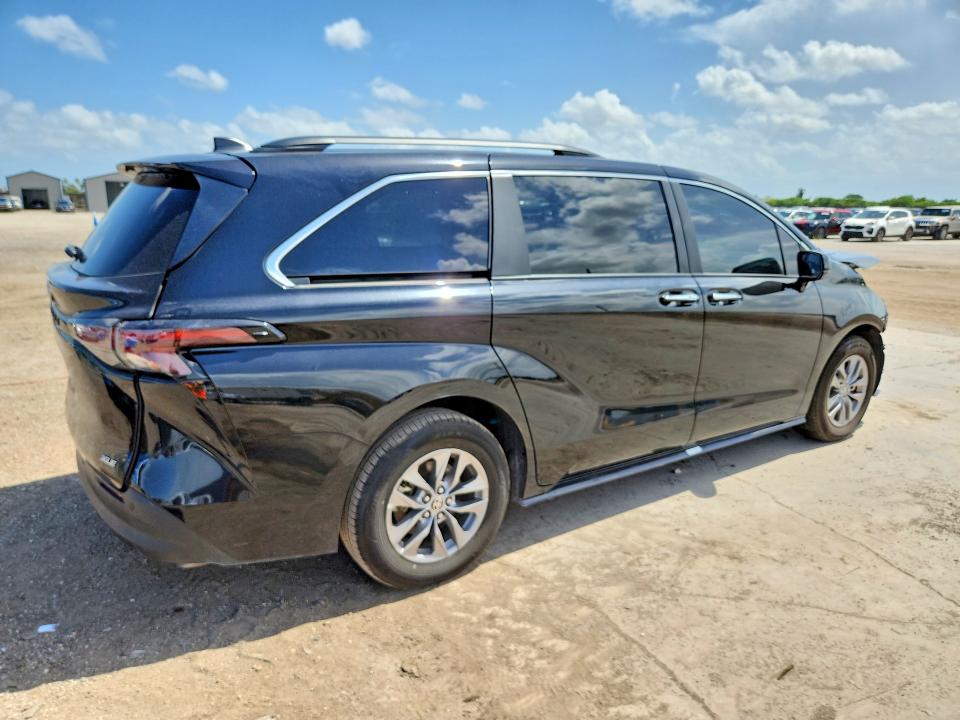 2026 Toyota Sienna VIN 5TDYRKEC8TS296300 COPART salvage auction — FRONT END, VA - CERTIFICATE OF TITLE, sold $19,500 on 2026-07-15 (photo 3)
