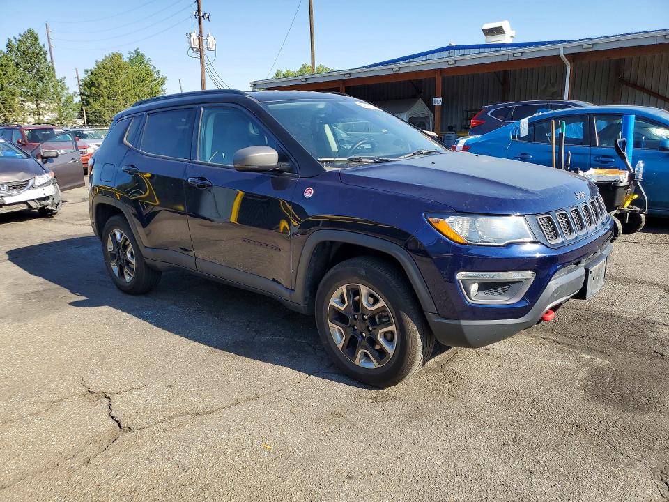 2018 Jeep Compass VIN 3C4NJDDB2JT234697 COPART salvage auction — HAIL, Co - Dis/Dlr/Exp Only Clean Title, sold $4,900 on 2026-07-09 (photo 4)