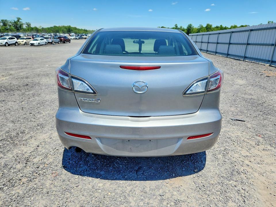 2013 Mazda 3 VIN JM1BL1TG1D1774790 COPART salvage auction — FRONT END, Va - Cert Of Title - Salvage, sold $625 on 2026-07-08 (photo 6)
