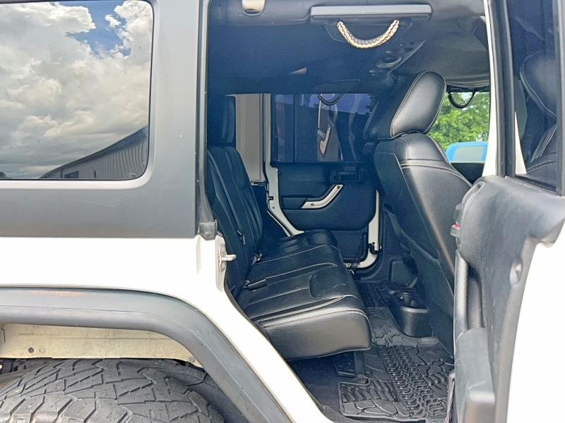 2015 Jeep Wrangler / VIN 1C4BJWFG3FL530855 COPART salvage auction — MINOR DENT/SCRATCHES, Tx - Certificate Of Title (P), sold $9,100 on 2026-07-09 (photo 6)