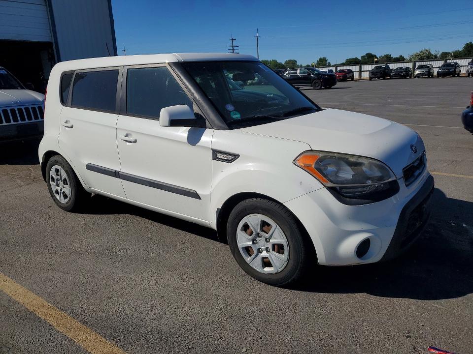2013 Kia VIN KNDJT2A55D7585365 COPART salvage auction — REAR END, ID - CERTIFICATE OF TITLE, sold $725 on 2026-07-09 (photo 4)