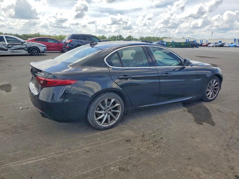2017 Alfa romeo Giulia VIN ZARFAEBN1H7556128 COPART salvage auction — FRONT END, Fl - Cert Of Title Slvg Rebuildable, sold $1,450 on 2026-07-27 (photo 3)