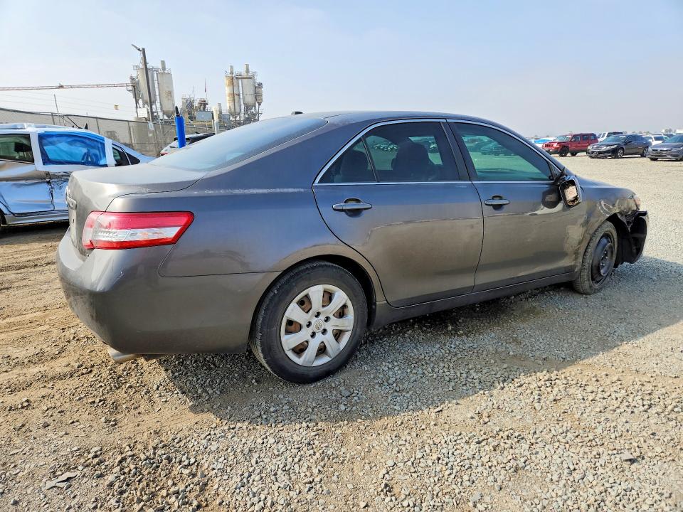 2010 Toyota Camry VIN JTNBK3EK0A3049726 COPART salvage auction — FRONT END, CA - SALVAGE CERTIFICATE, sold $725 on 2026-07-31 (photo 3)