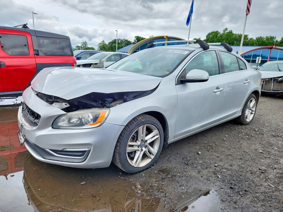 2015 Volvo VIN YV1612TK0F1364741 COPART salvage auction — FRONT END, Ct - Cert Of Title-Salvage, sold $450 on 2026-08-06 (photo 1)