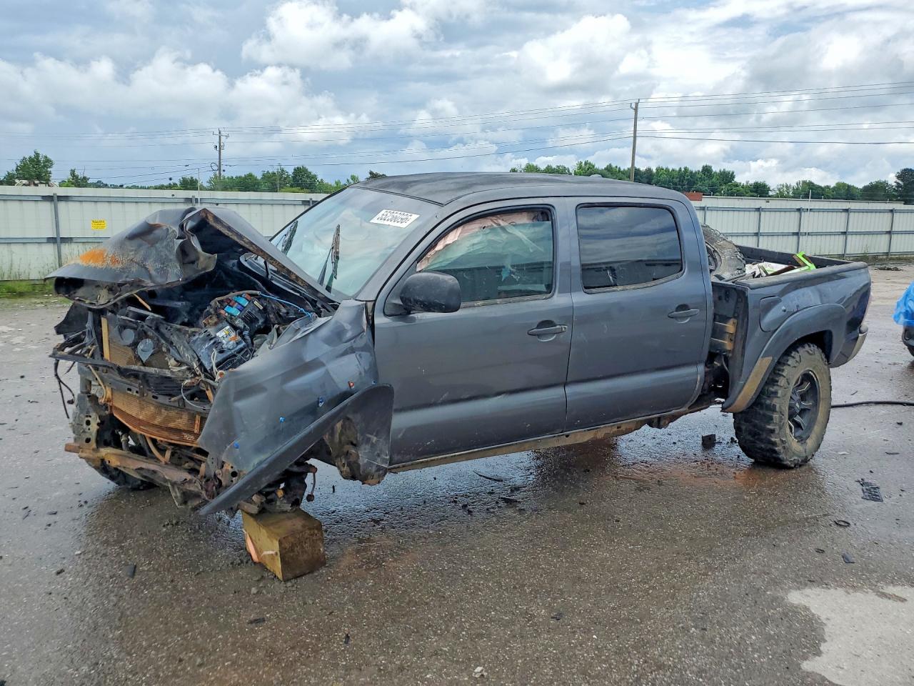 2010 Toyota Tacoma VIN 5TELU4ENXAZ707055 COPART salvage auction — Rollover, AL - CERT OF TITLE-SALVAGE TITLE, sold $2,300 on 2026-07-09 (photo 1)