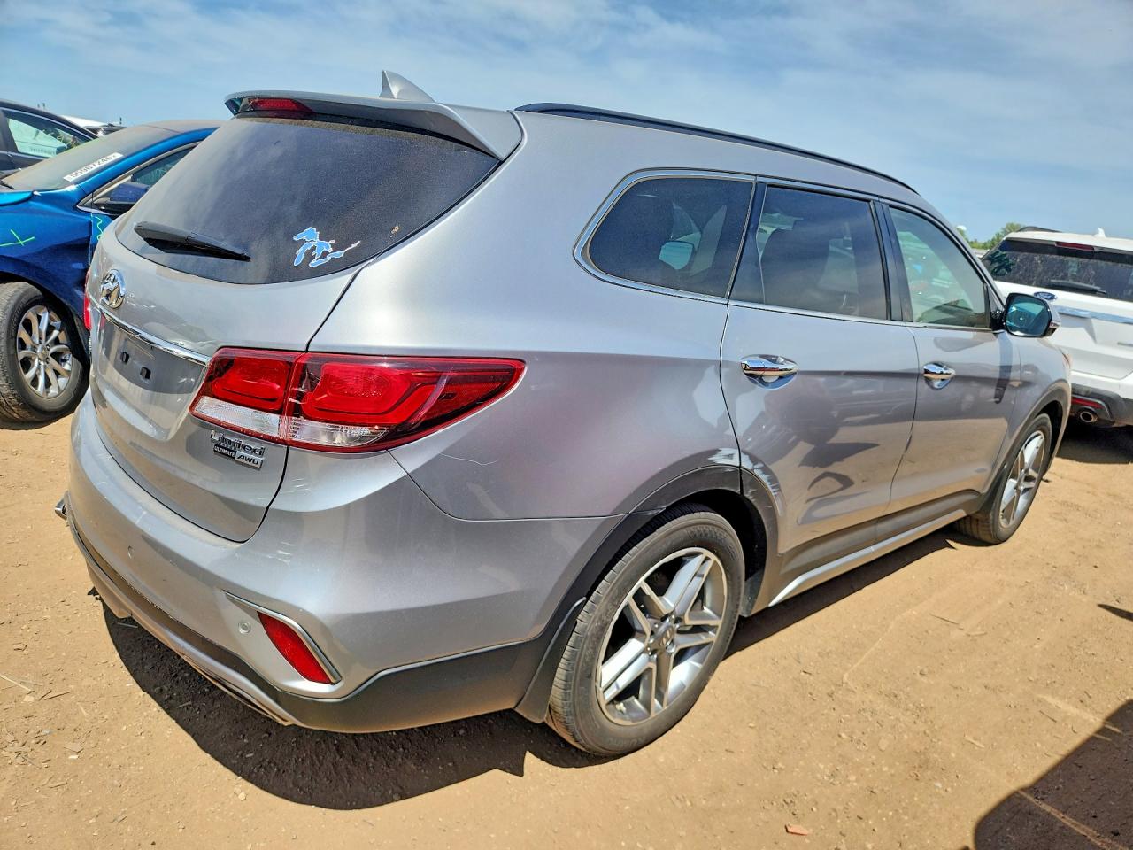 2019 Hyundai Santa Fe VIN KM8SRDHF9KU297663 COPART salvage auction — Front End, IL - SALVAGE CERTIFICATE, sold $3,500 on 2026-07-02 (photo 3)