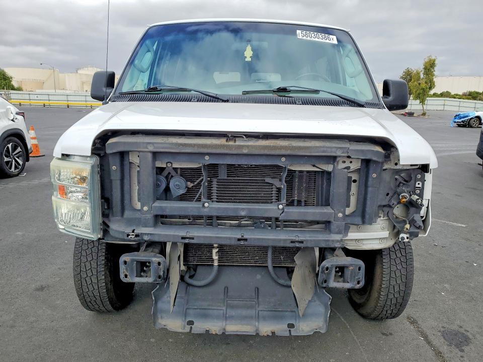 2008 Ford Econoline e350 VIN 1FBNE31LX8DB00777 COPART salvage auction — FRONT END, Ca - Salvage Certificate, sold $1,950 on 2026-07-08 (photo 5)